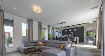 Villa Nina in Croatia Near the Adriatic Coast