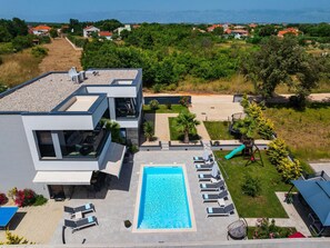 Villa | Pool | Indoor pool, outdoor pool - Villa Nina in Croatia Near the Adriatic Coast (Nin)