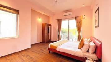 4 bedrooms, free WiFi