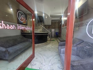 Property entrance - Hotel Ishaan International (Reasi)