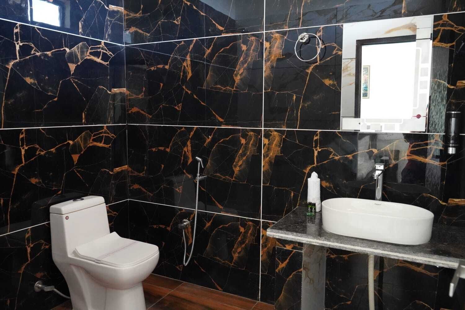 Corbett Nature Walk - Jungle View Swimming Pool Expedia提供写真