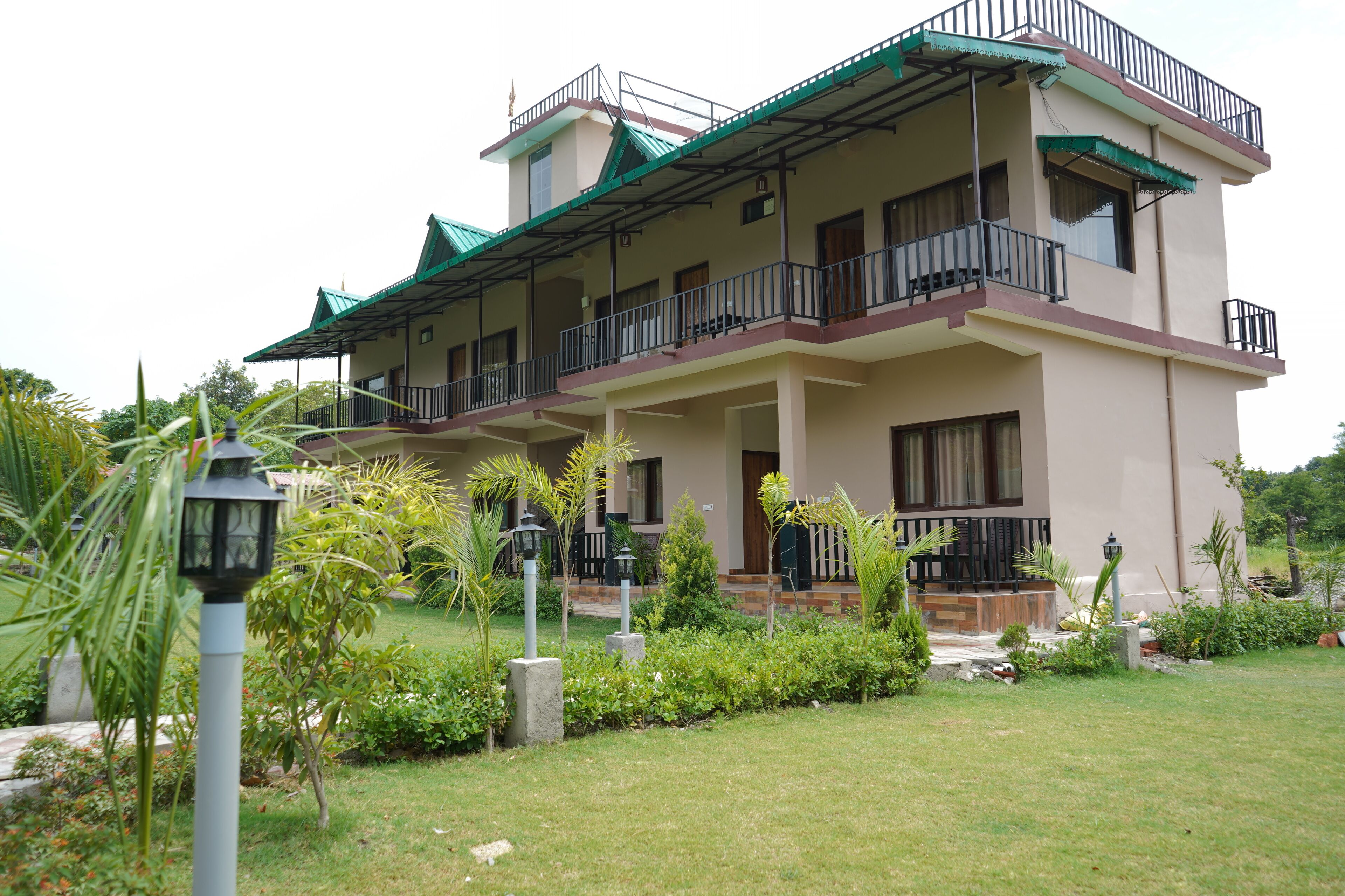 Corbett Nature Walk - Jungle View Swimming Pool Expedia提供写真