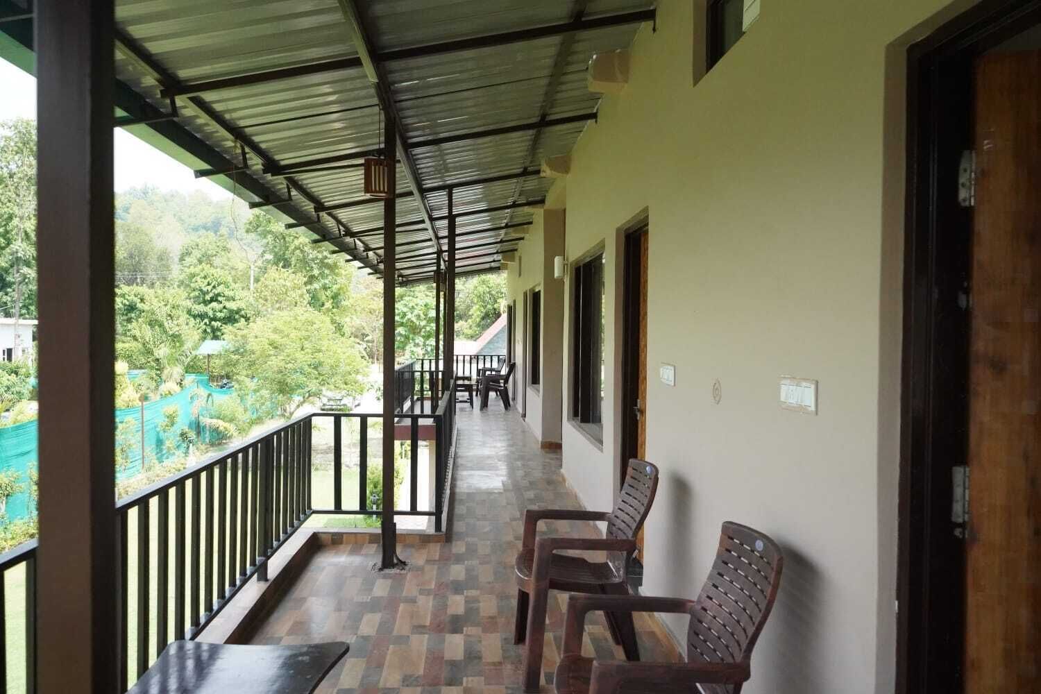 Corbett Nature Walk - Jungle View Swimming Pool Expedia提供写真