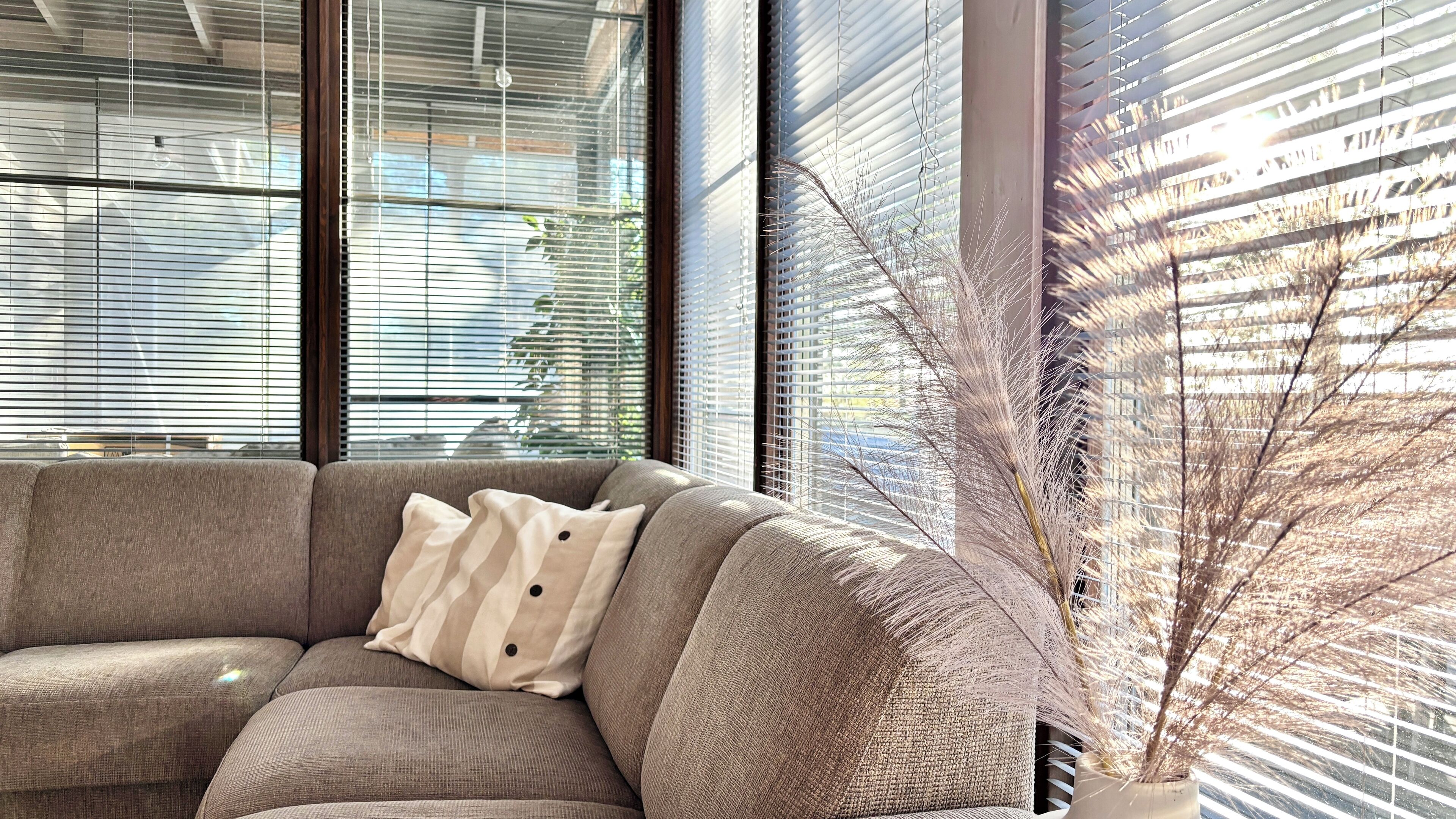 ヴィラ ビーチビュー | リビングルーム | 薄型テレビ