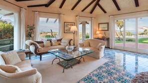 Huvila | 4 makuuhuonetta