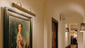 Reception - V Collection Condotti (Rome)