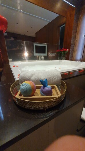 บริเวณภายนอก