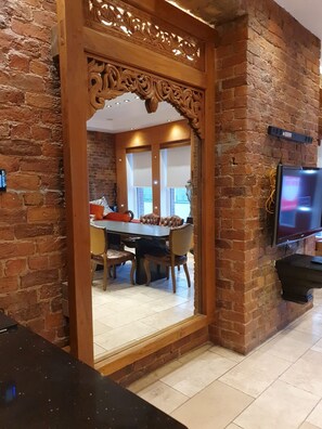 บริเวณภายนอก