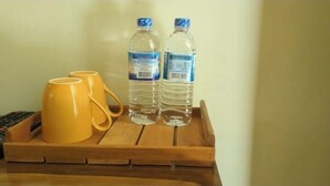 รูปภาพที่ไม่ได้จัดประเภท, 2 จาก 5, ปุ่ม
