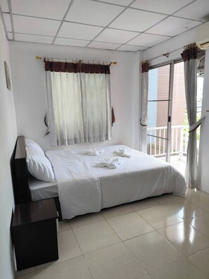 Superior Double Room, City View