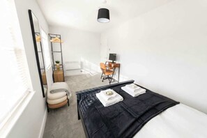 1 bedroom, desk, iron/ironing board, internet