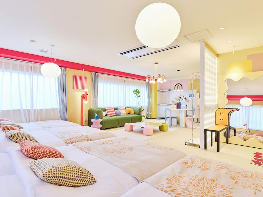 Free WiFi, bed sheets