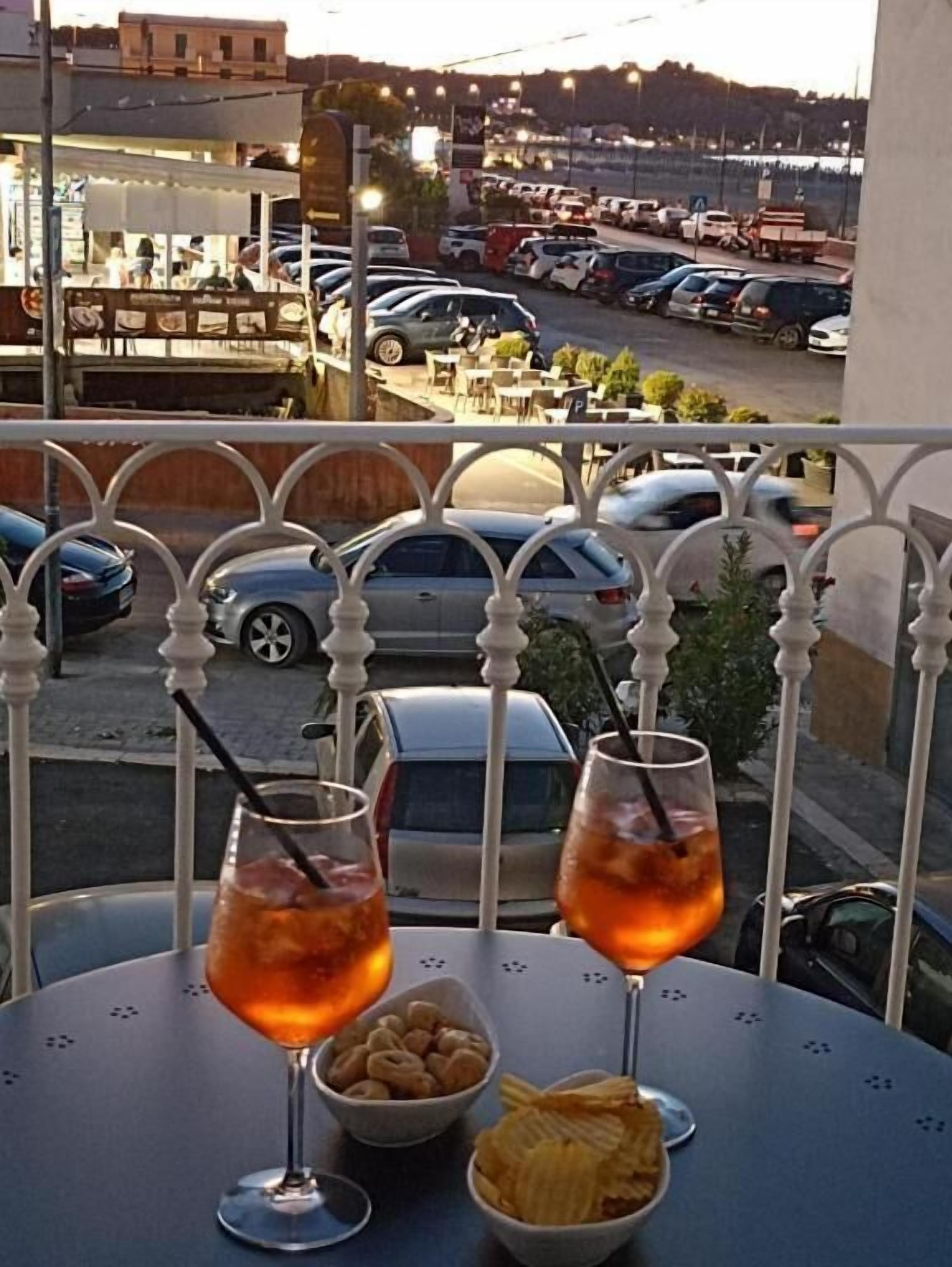 Deluxe Room, Balcony | Terrace/patio