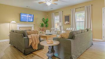 TV, fireplace, offices