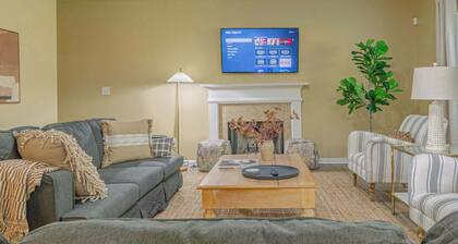 Spacious Gem Near Fort Moore|4br|2bt|Bbq