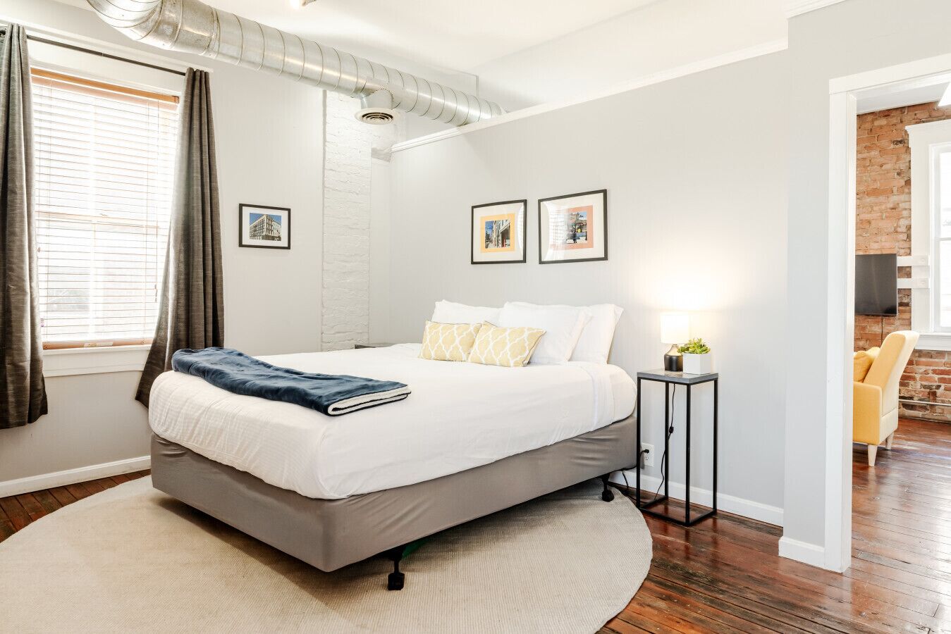 1 室のベッドルーム、デスク、アイロン / アイロン台、WiFi