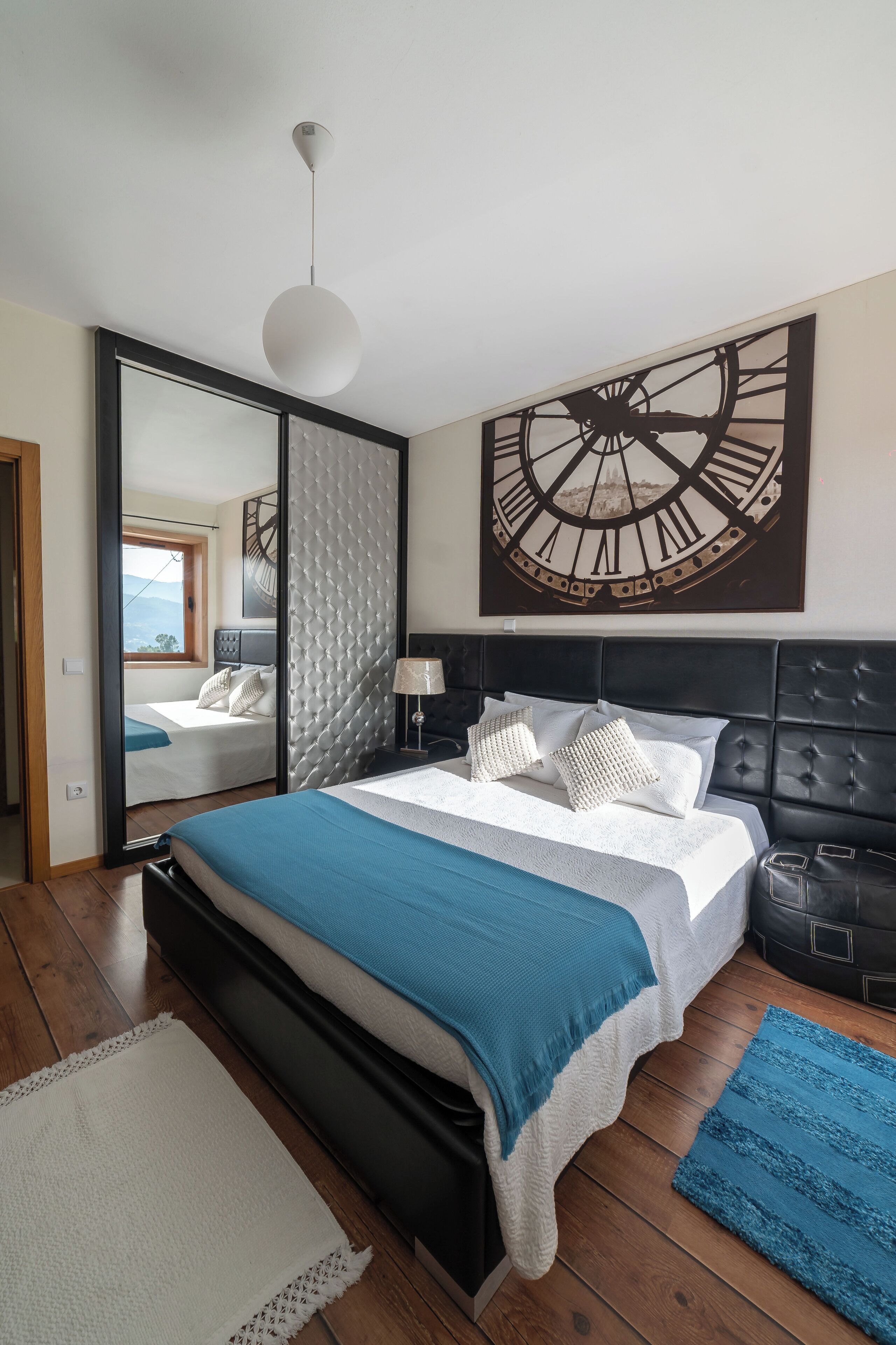 Fer et planche à repasser, Wi-Fi, draps fournis