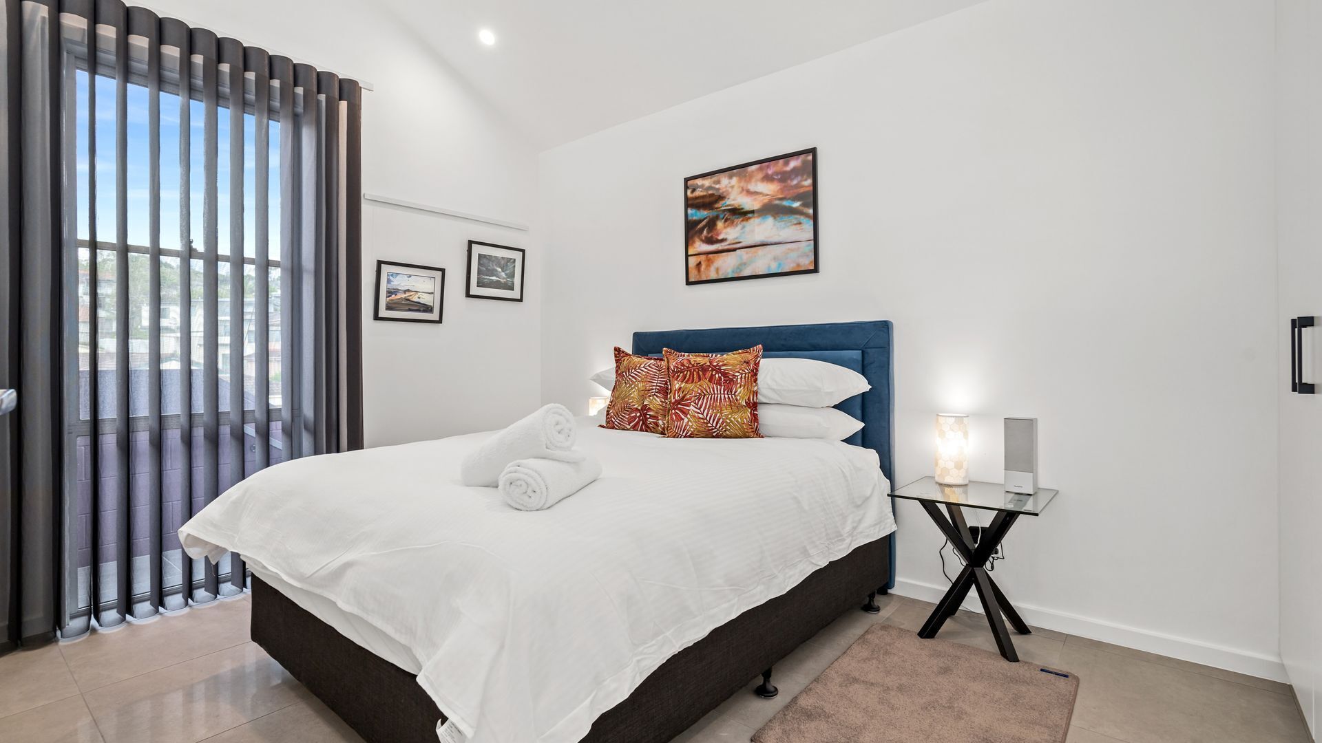 5 slaapkamers, een strijkplank/strijkijzer, gratis wifi, beddengoed