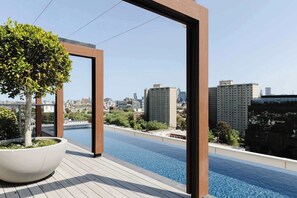 Pool - Abbotsford Abode With Pool, Parking & Gym (Abbotsford)