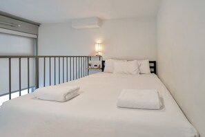 1 chambre, fer et planche Ă repasser, Wi-Fi, draps fournis