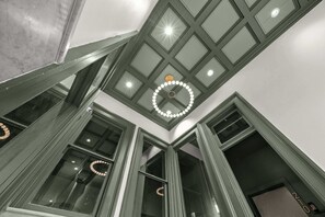 Interior - Modern Loft with Free Parking | Near Hospitals (Louisville)