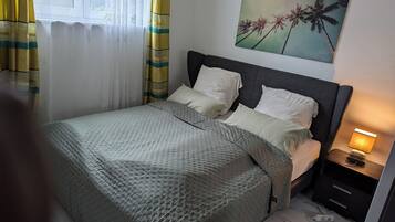 1 bedroom, iron/ironing board, WiFi, bed sheets