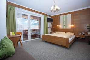 Desk, free WiFi - Landgasthof Kaiserkrone (Elmen)