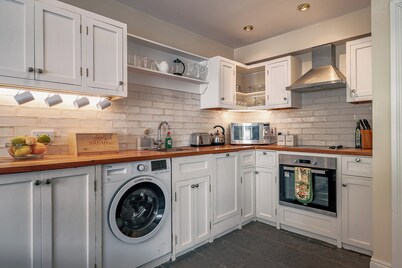 3 Bedroom pet Friendly Home in the Heart of Kenmare Town