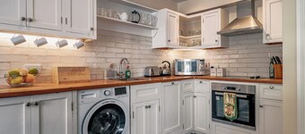 3 Bedroom pet Friendly Home in the Heart of Kenmare Town