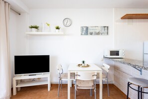 Dining - Fabulous view & relax in Playa de Las Américas (Playa de Las Americas)