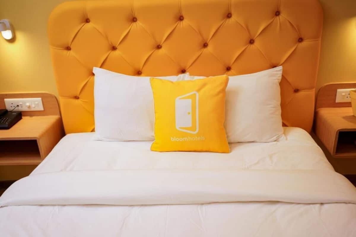 In-room safe, soundproofing, iron/ironing board, WiFi (free)