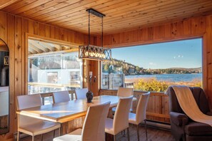 Dining - Spa & Lake View | La Zenitude (Saint-Zénon)