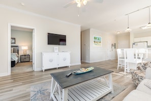 TV - Willow Bend 221- Golf Course Community in Barefoot! (North Myrtle Beach)