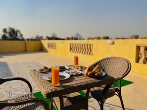 Free daily local cuisine breakfast - Four pyramids Guest house (Giza)