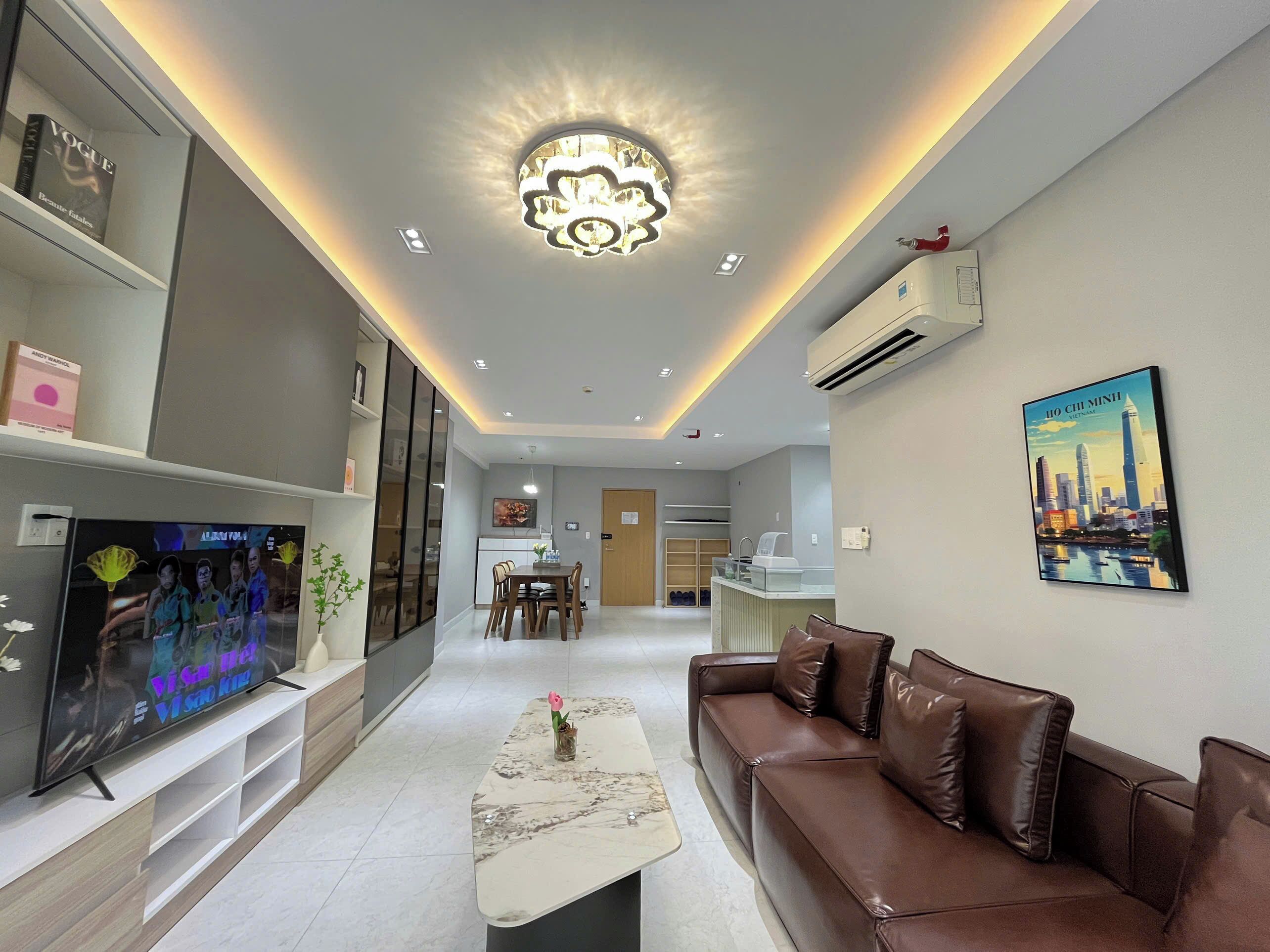 Panoramic Apartment | Living area | 75-cm Smart TV with digital channels, Netflix, streaming services