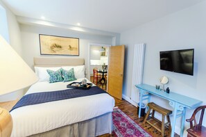 2 chambres, fer et planche à repasser, Wi-Fi, literie fournie