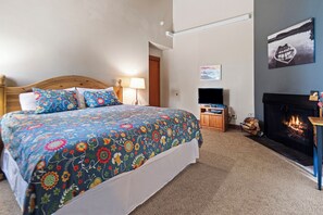 1 chambre, fer et planche à repasser, Wi-Fi gratuit, draps fournis