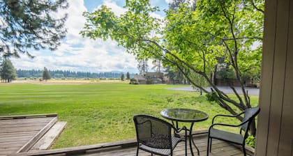 Lodge Condo Room with amazing views of the mountains and meadow