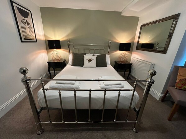 1 Schlafzimmer, Bügeleisen/Bügelbrett, Internetzugang, Bettwäsche