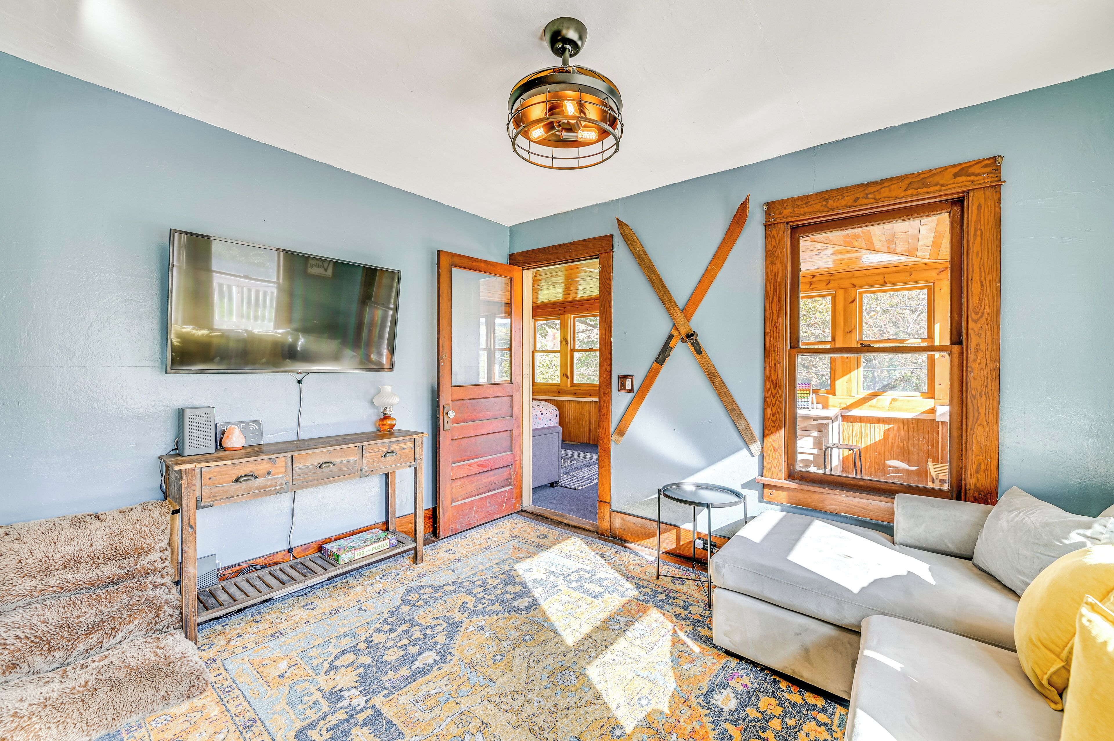 Cottage (2 Bedrooms) | Interior