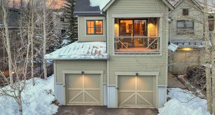 Aspen Trail Junction: Main St, Walk to Peak 9, Shared Pool & Hot Tub, Shuttle