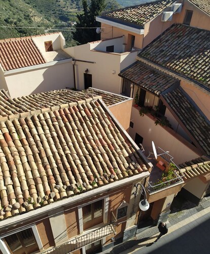 "The Tailoring" a thread of history in the heart of the country