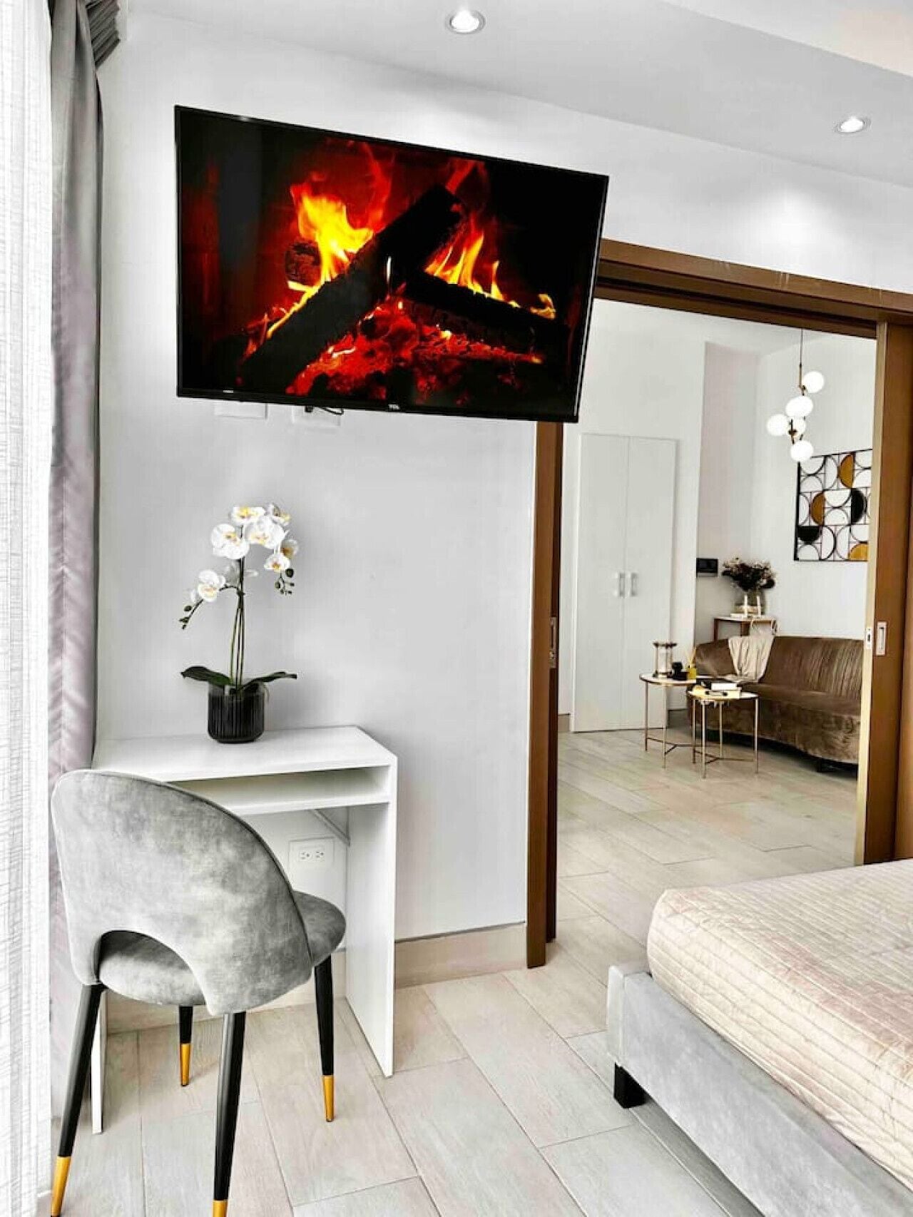 Télévision, espaces bureaux