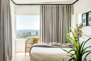 Apartment - Experience First-class Holidaying at Ocean Vue (Cape Town)