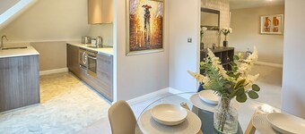 Host Stay Danford Court