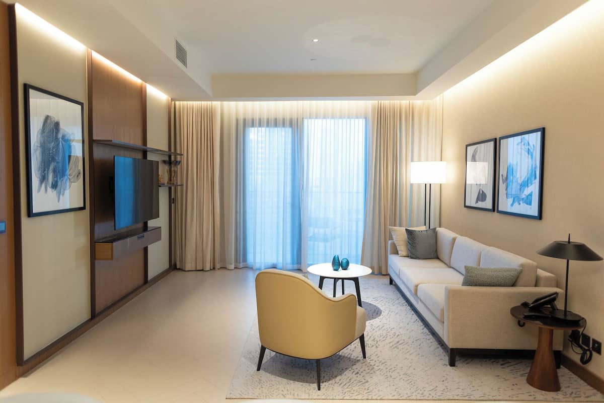3 camere, cassaforte in camera, con arredamento individuale
