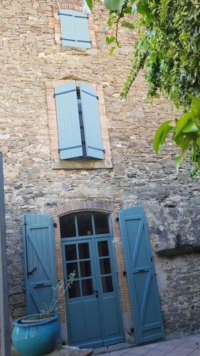 Chambre d hôtes  àTrausse  avec piscine à  25km de Carcassonne.
1 chambre/2 pers