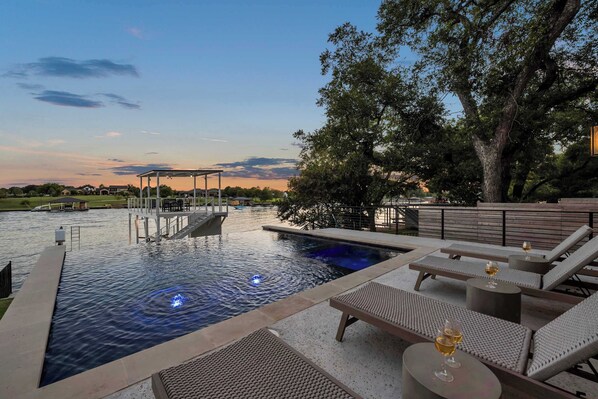 Outdoor pool, a heated pool