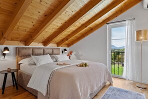 2 bedrooms, iron/ironing board, WiFi, bed sheets - 2-bedroom Villa Providenca with private pool (Bajagic)