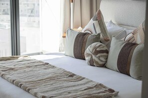 1 chambre, fer et planche Ă repasser, Wi-Fi, draps fournis